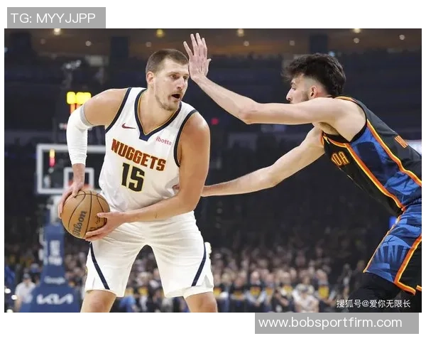 约基奇半场表现惊艳11投7中斩获17分10篮板5助攻1盖帽