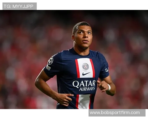 姆巴佩左手无名指骨折仍将出战曼城比赛状态引人关注